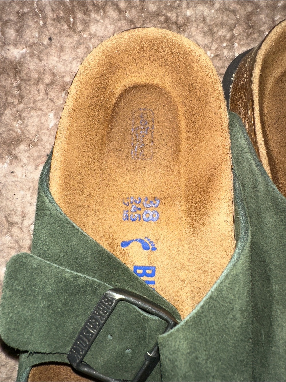 Woman’s Suede Buckle Sandals - Olive Green - Picture 3 of 6